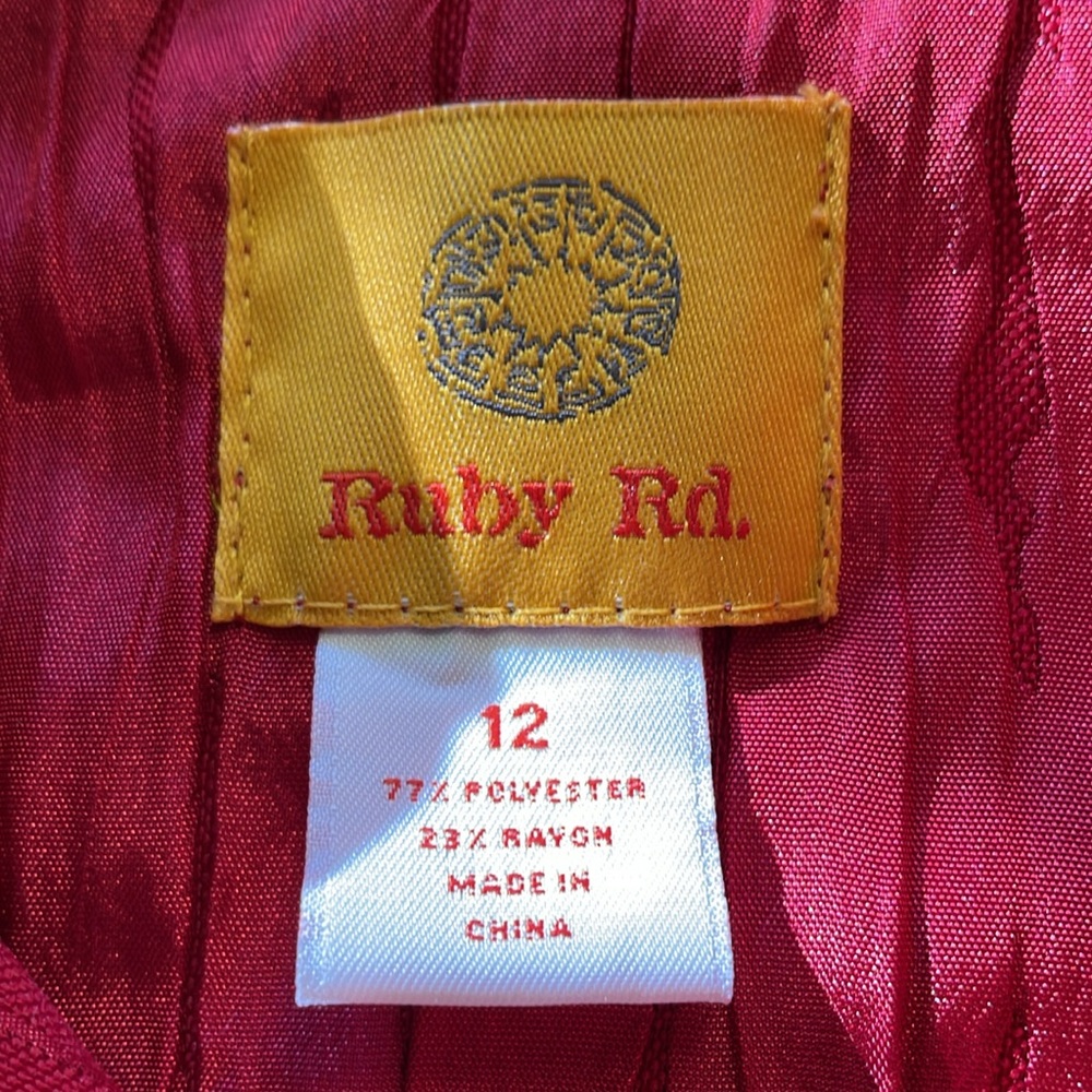 Ruby Rd. Red Crinkled Jacket. - Picture 9 of 9